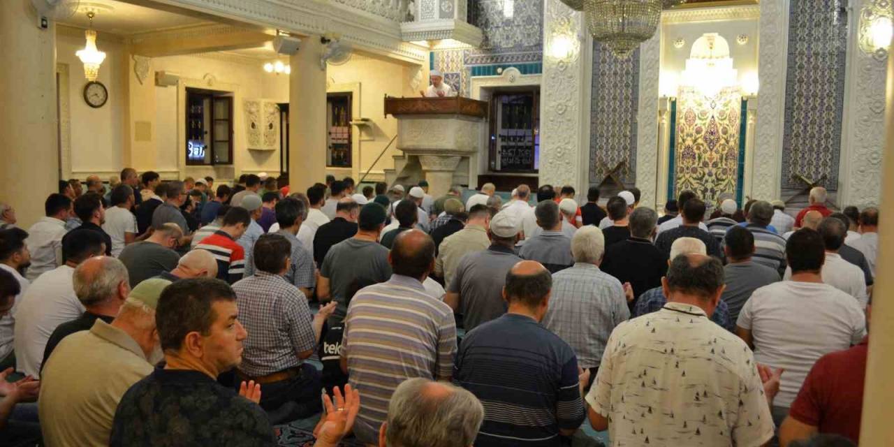 Denizli’de Mevlid Kandili Dualarla İdrak Edildi