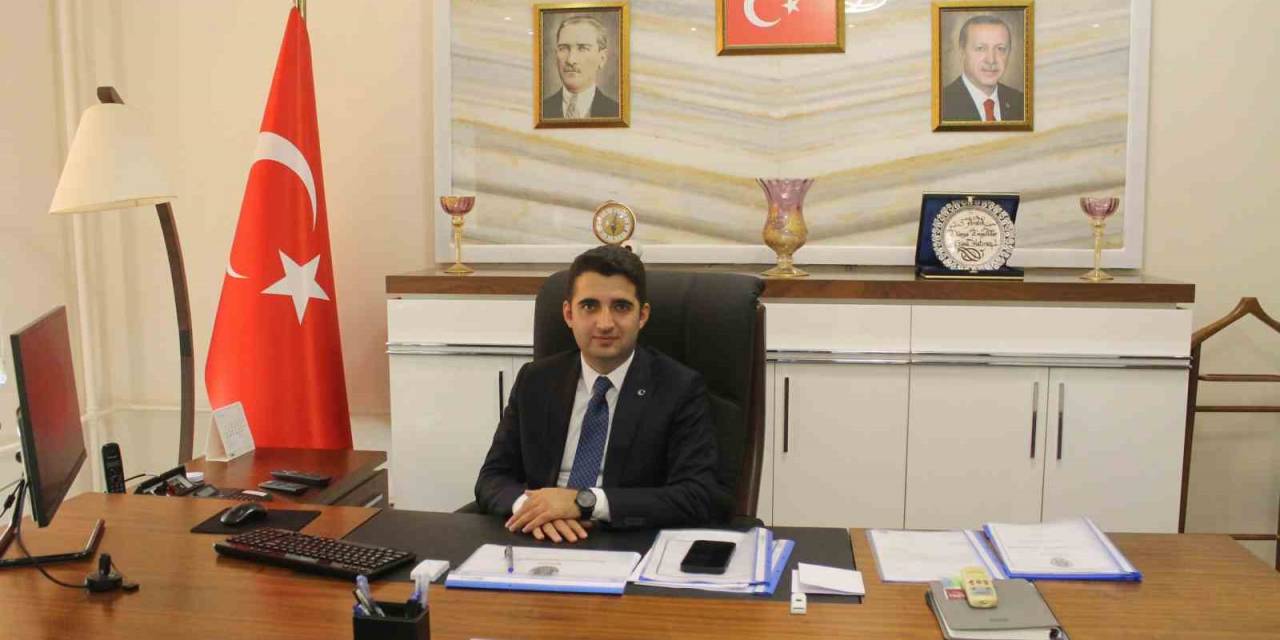 Manyas Kaymakamı Emre Yeşil Görevine Başladı