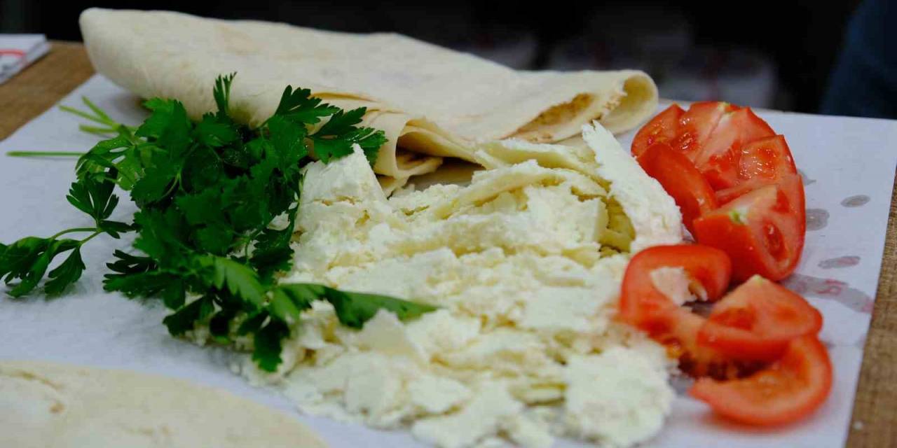Kahvaltı Sofralarına 3 Bin Rakımdan Gelen Lezzet: Erzincan Tulum Peyniri