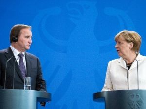 Merkel: “Ortak Avrupa İltica Sistemi Kağıt Üzerinde Kalmamalı”