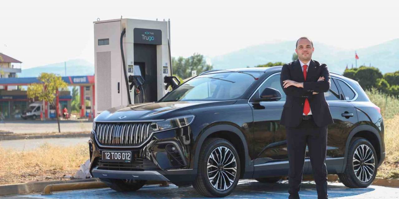 Bintso Başkanı Çintay, Togg T10x Araç Ve Trugo Şarj Cihazını Bingöl’e Kazandırdı