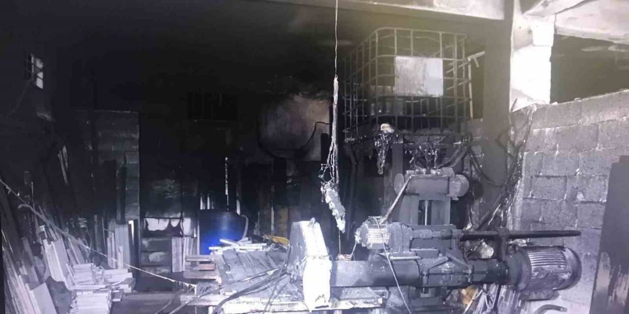 İş Yerini Kundaklayan 2 Şüpheli Yakalandı