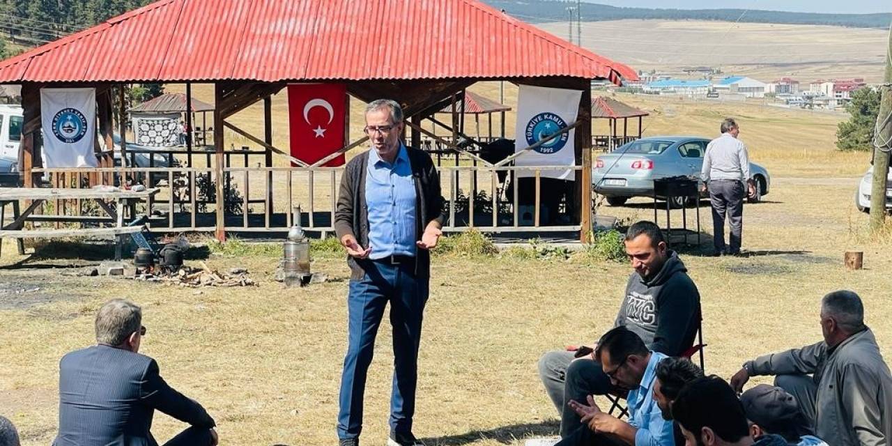 Türk Diyanet Vakıf-sen Genel Başkan Yardımcısı Şanlı, Kars Ve Komşu İllerde Ziyarette Bulundu