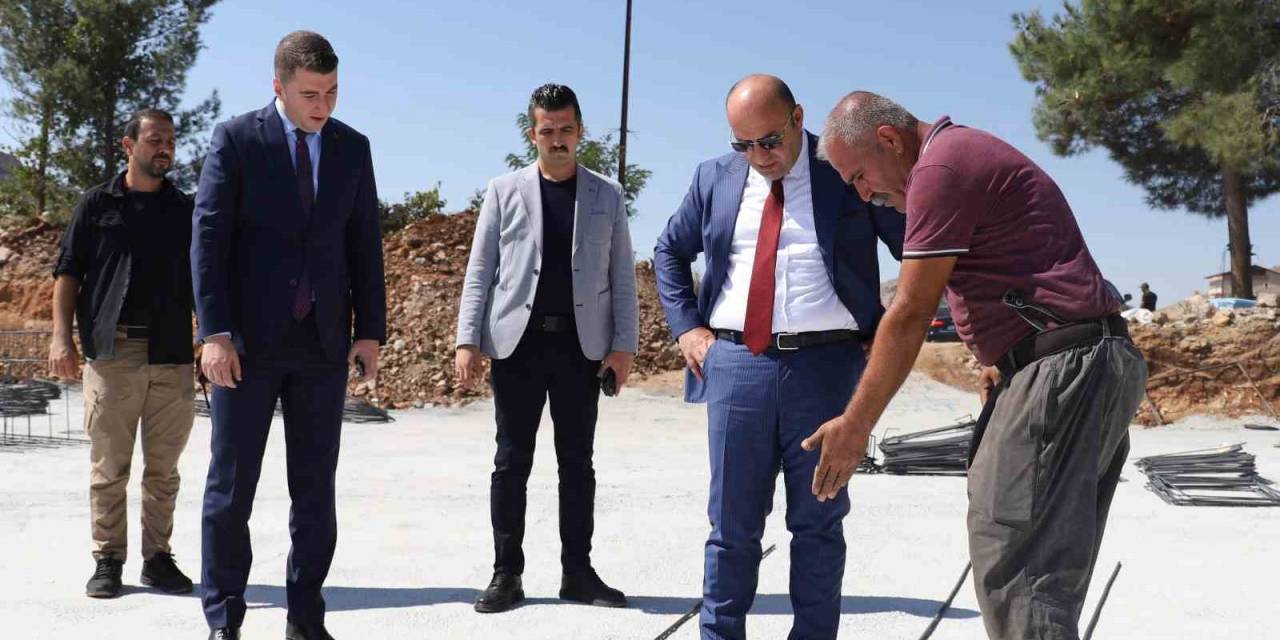 Genel Sekreter Çiftçi, Hazro İlçesinde Devam Eden Çalışmaları İnceledi