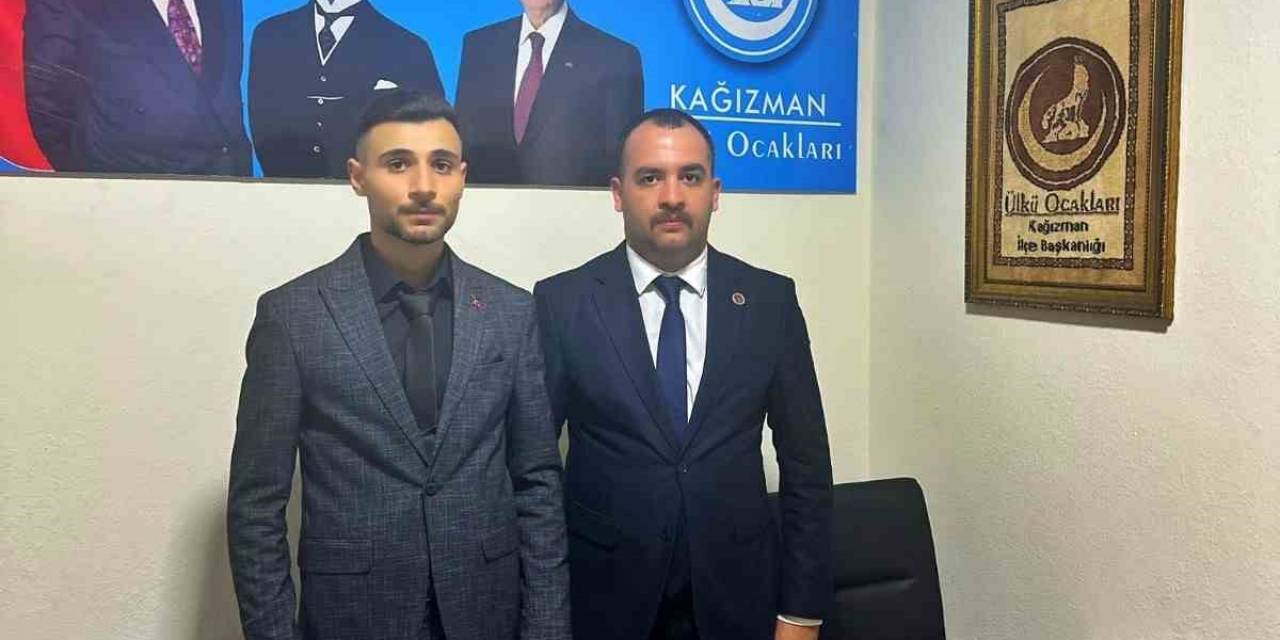 Kağızman Ülkü Ocakları’nda Bayrak Değişimi