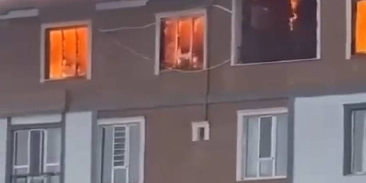 Batman’da Çatı Katında Çıkan Yangında 6 Daire Kullanılamaz Hale Geldi