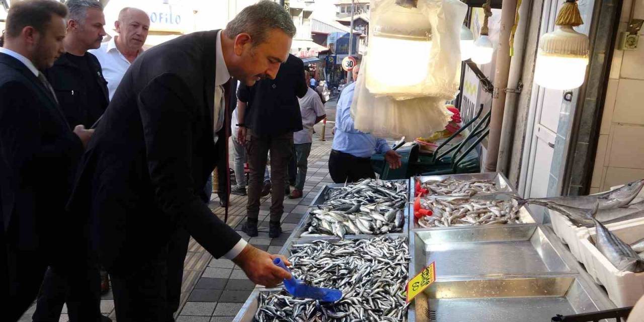 Eski Adalet Bakanı Gül, Bartın’da Esnafı Ziyaret Etti