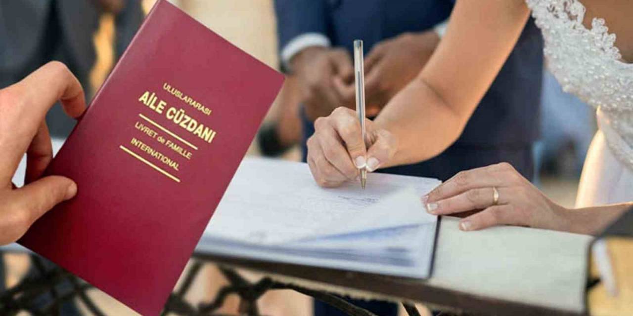 Erzincan’da Evlenen Çiftlerin Sayısı 2022 Yılında Bin 317 Oldu