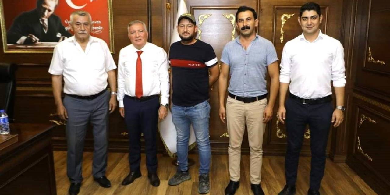 Honaz Belediyesi Üretici Ve Tüketiciye Rahat Nefes Aldıracak