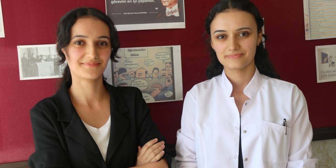 İkiz Kız Kardeşler Bitlis’e Matematik Öğretmeni Olarak Atandı