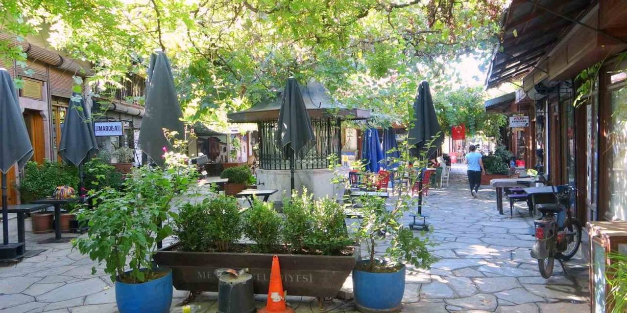 Kültürel Ve Ticaret Boyutlarıyla Arasta Paneli