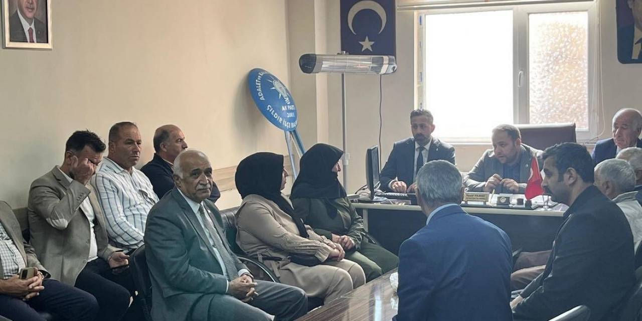 Koç, Çıldır’da Vatandaşlarla Buluştu