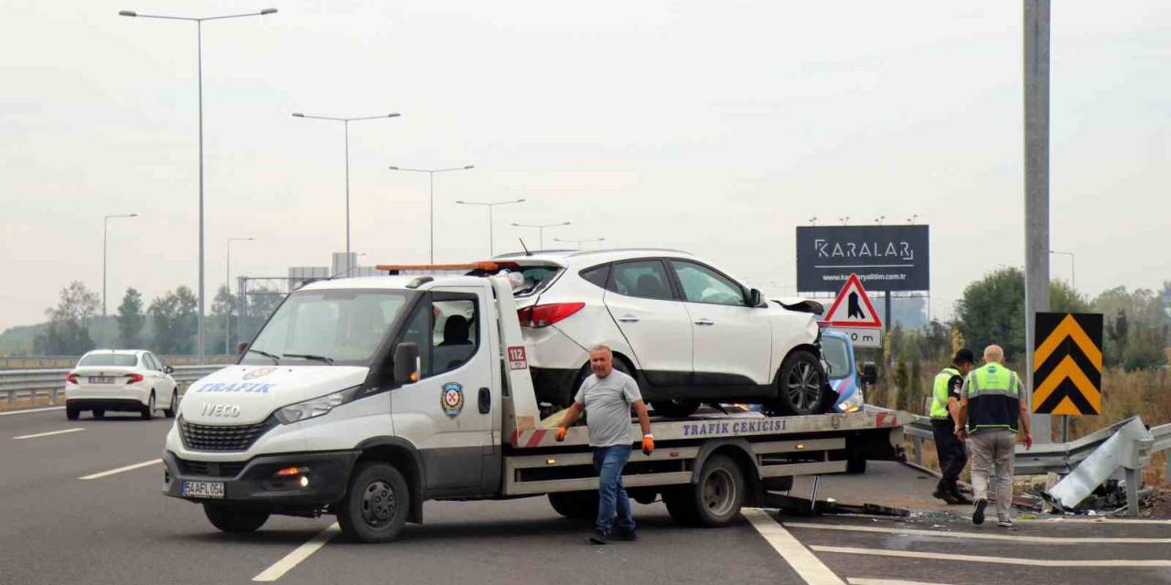 Kmo’da ‘Sapağı Kaçırıyorum’ Paniği Akrabaları Kazaya Sürükledi: 2 Yaralı