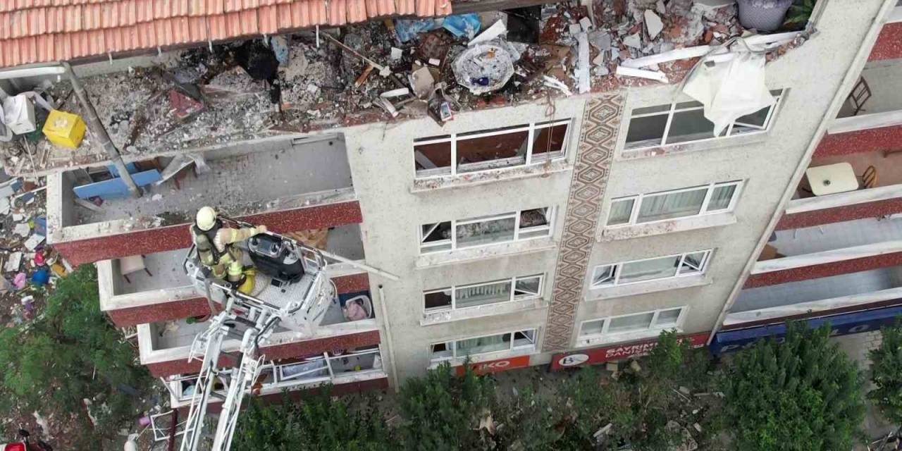 Belediye Başkanı Bahadır Ve Kaymakam Boztepe Patlamanın Olduğu Yerde İncelemelerde Bulundu