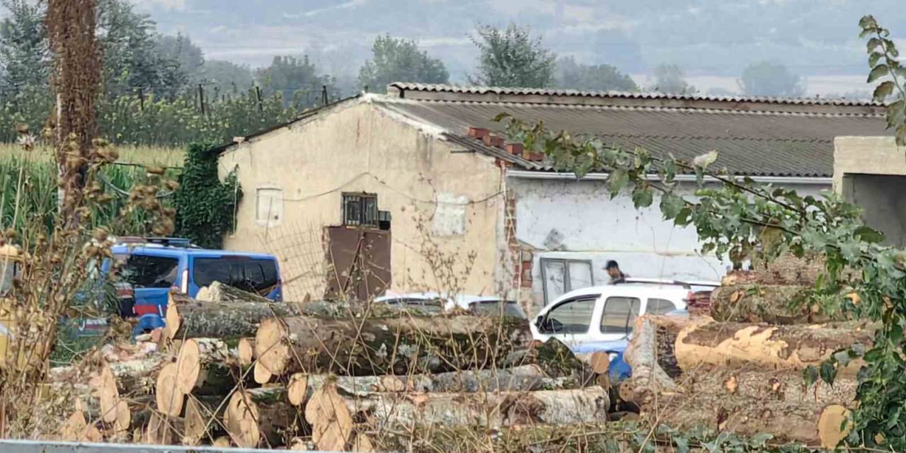 Kaynak Yaparken Akıma Kapılan Tesisatçı Hayatını Kaybetti