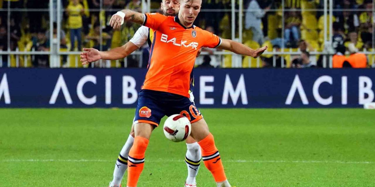 Trendyol Süper Lig: Fenerbahçe: 4 - Rams Başakşehir: 0 (Maç Sonucu)