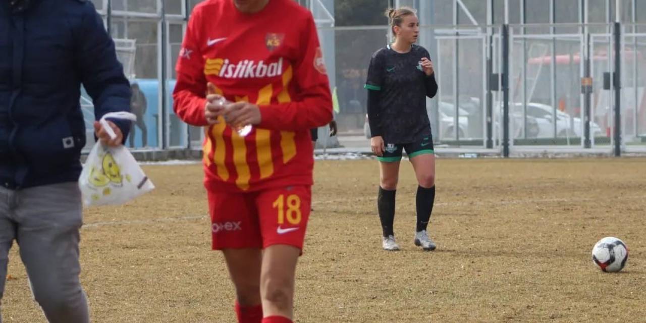 Zeynepbilir, U17 Kız Milli Takımı’na Çağrıldı