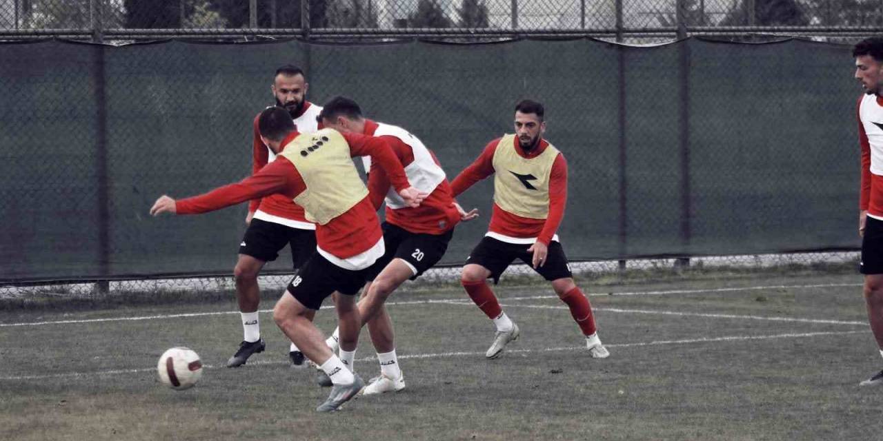 Afyonspor, Esenlerspor Maçı Hazırlıklarını Sürdürüyor