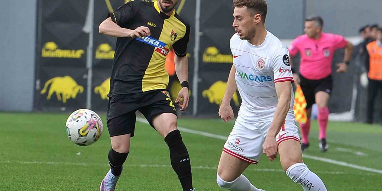 İstanbulspor İle Antalyaspor Arasında 31. Randevu