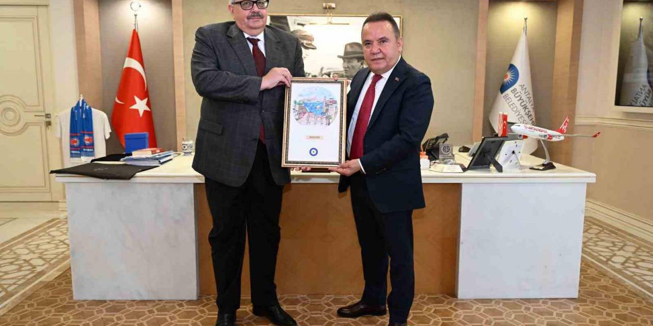 Başkan Böcek: “90 Bin Rus Konut Aldı”