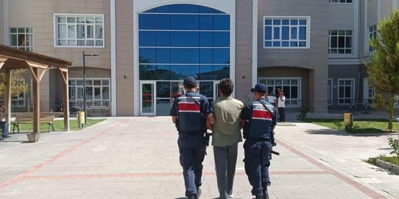 Burdur’da Jandarmanın 20 Günlük Asayiş Uygulamalarında Yakalanan 5 Şahıs Tutuklandı