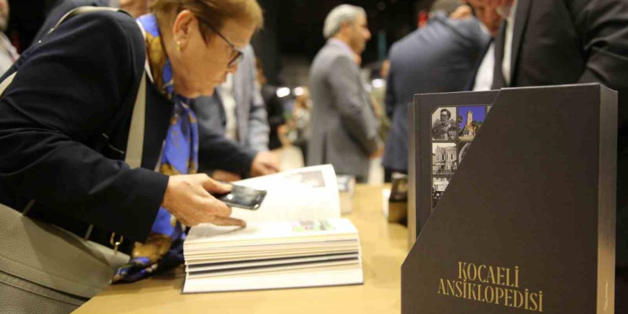 Şehrin Hafızasına Sayfalarla Yolculuk