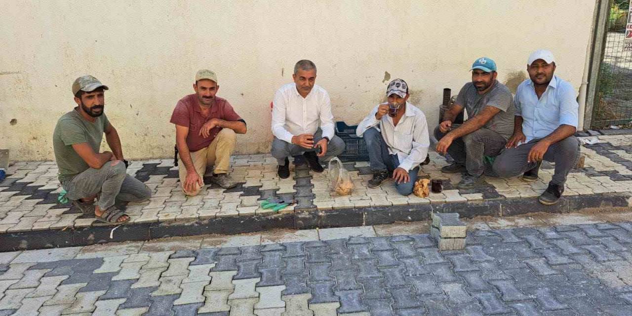 Başkan Kaplan, İşçilerle Birlikte Kahvaltı Yaptı