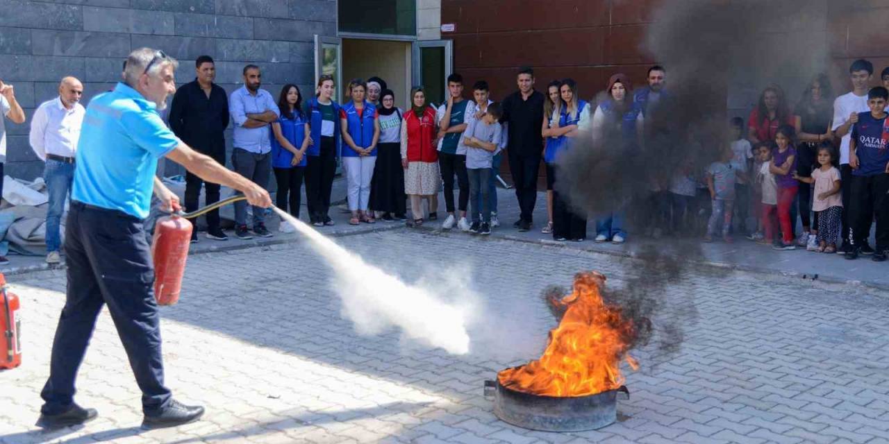 Diyarbakır İtfaiyesinden Yangın Tatbikatı