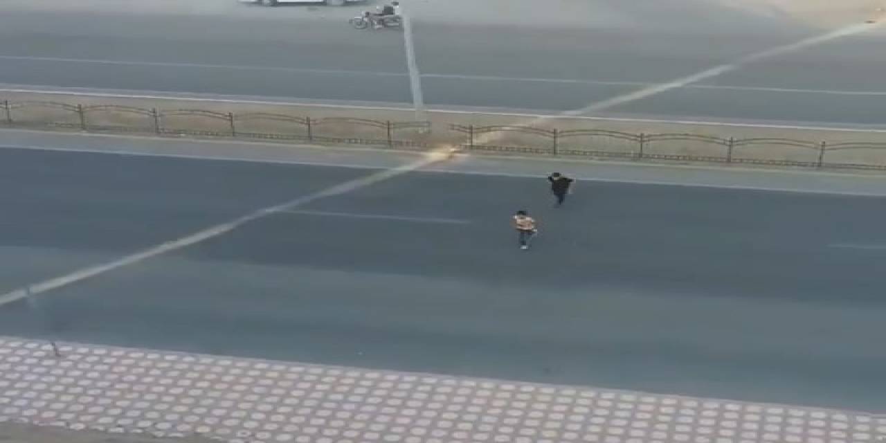 Batman’da Çocuklar Üst Geçit Yerine Otoyolunu Seçti
