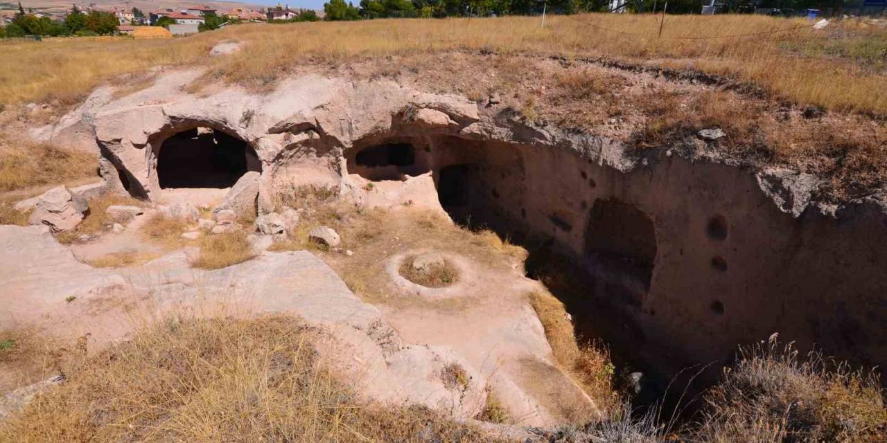Kapadokya’nın Bezirhaneleri Araştırılıyor