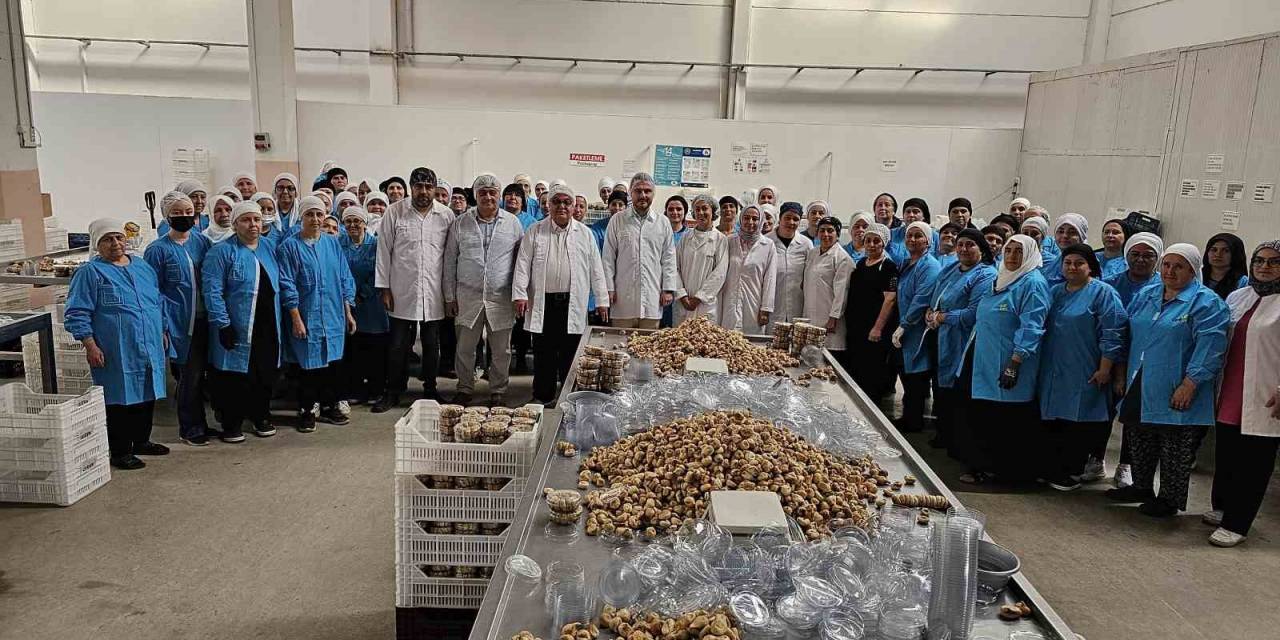 Başkan Çömden, "Kuyucak Belediyesi Olarak Her Zaman Yanlarında Olacağız"