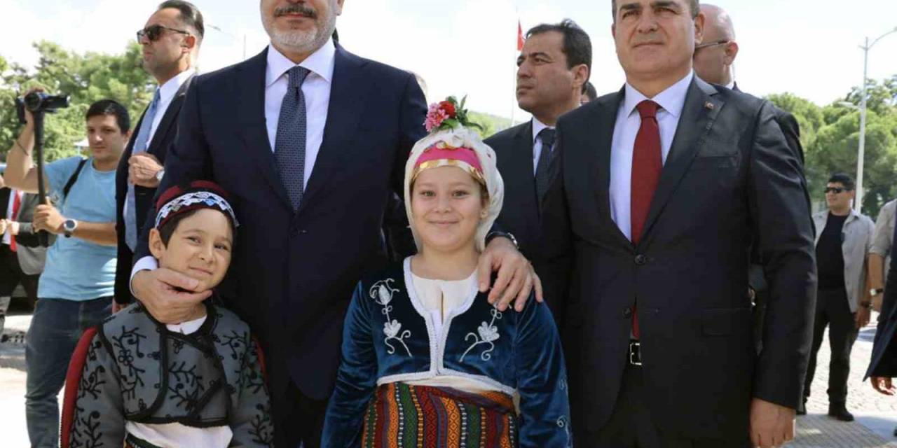 Dışişleri Bakana Fidan: “Diplomasimizin Görevi, Dostları Arttırmak, Düşmanlarımızın Sayısı Azaltmak”