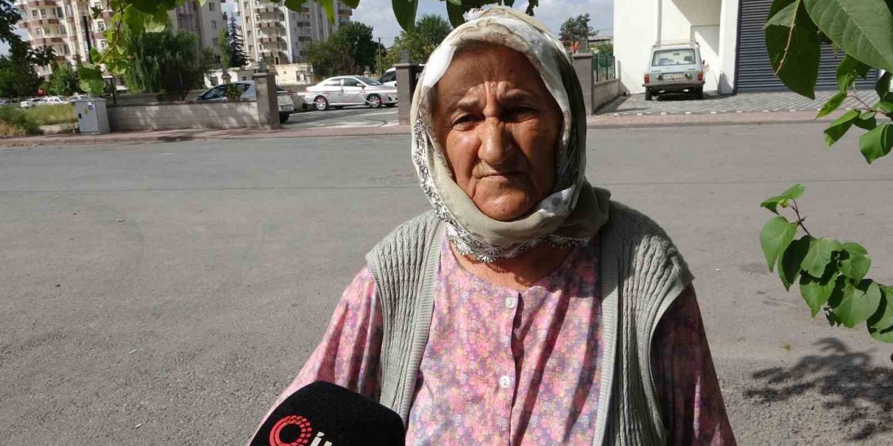 Köpeğin Saldırdığı Genci Kurtaran Yaşlı Kadın: "Ayakları Kan İçerisindeydi"