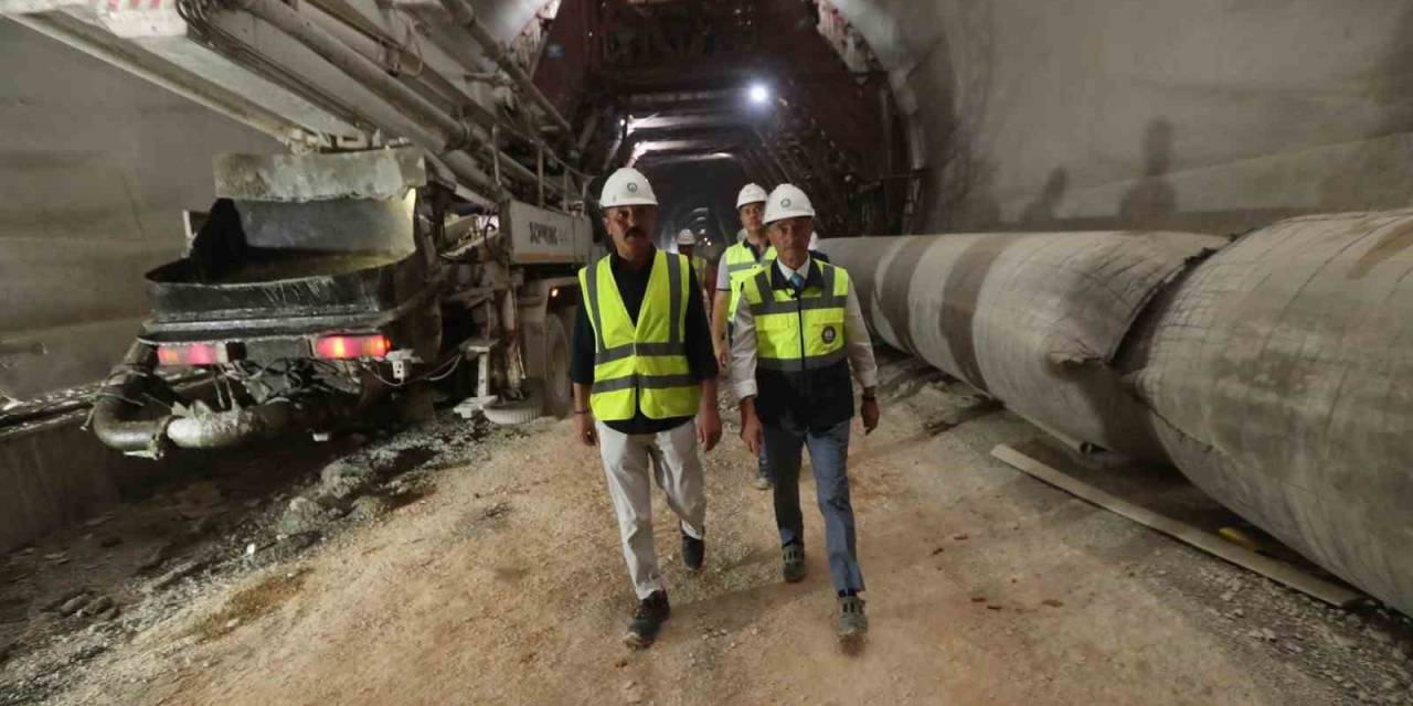 Tahmazoğlu: “Tünel Çalışmasında 30 Bin Kamyon Hafriyat Çıkarıyoruz”