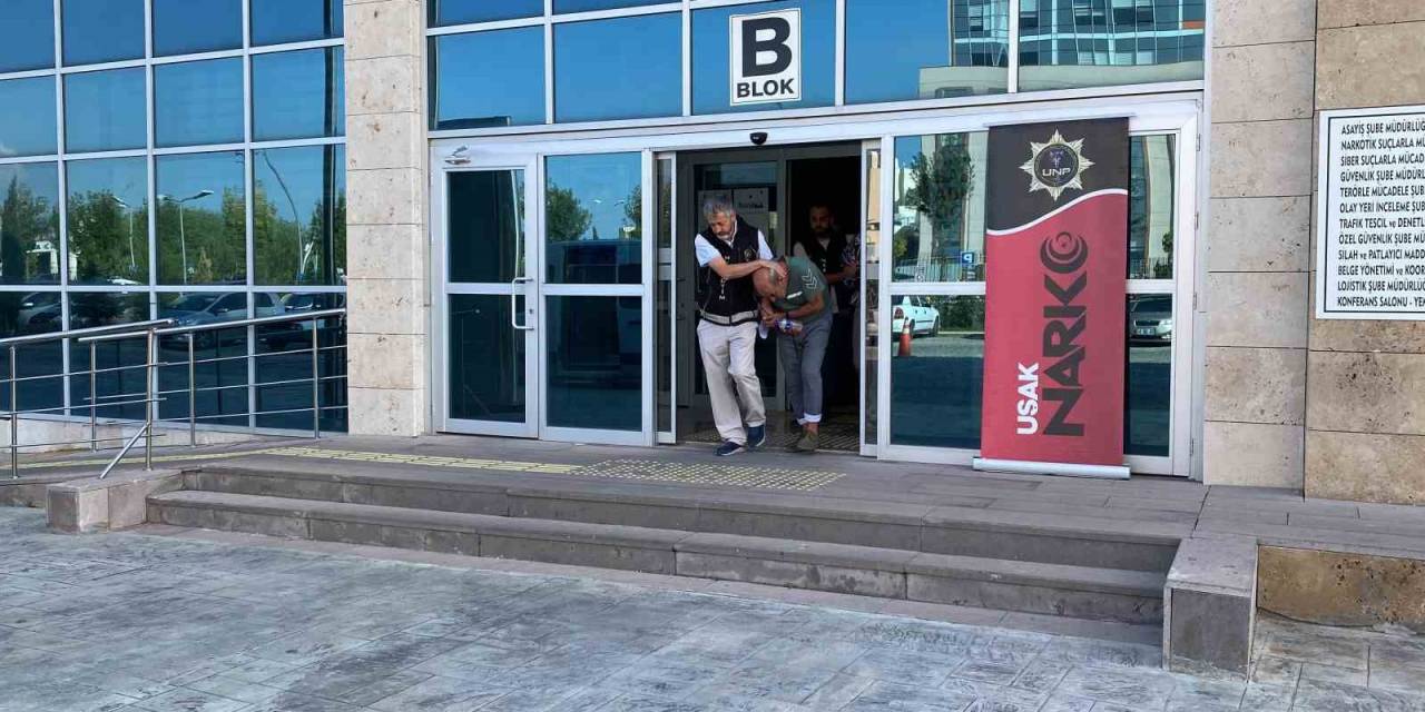 Uşak’ta Zehir Tacirlerine Operasyon: 17 Şüpheli Tutuklandı