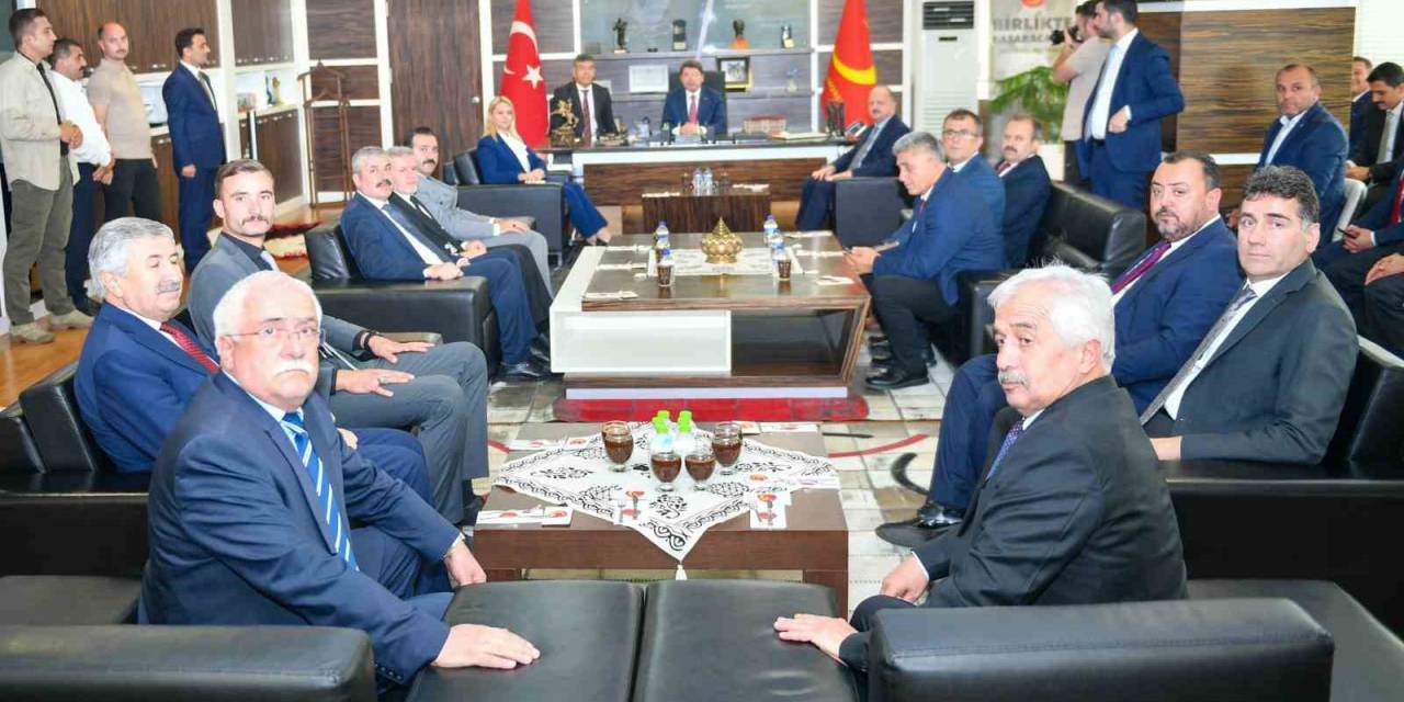 Adalet Bakanı Yılmaz Tunç, Kastamonu’da Ziyaretlerde Bulundu