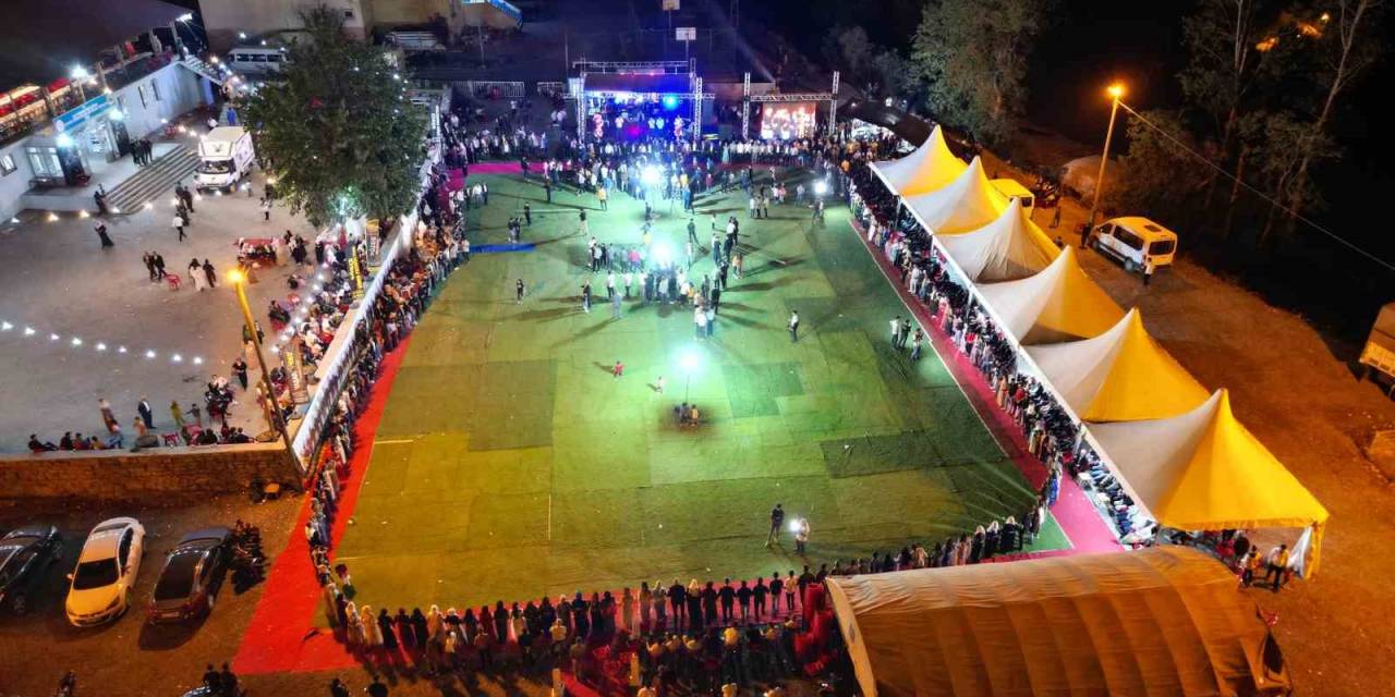 Fenomen Tıvorlu İsmail’in Oğlunun Düğününde 7 Milyon Liralık Takı Takıldı