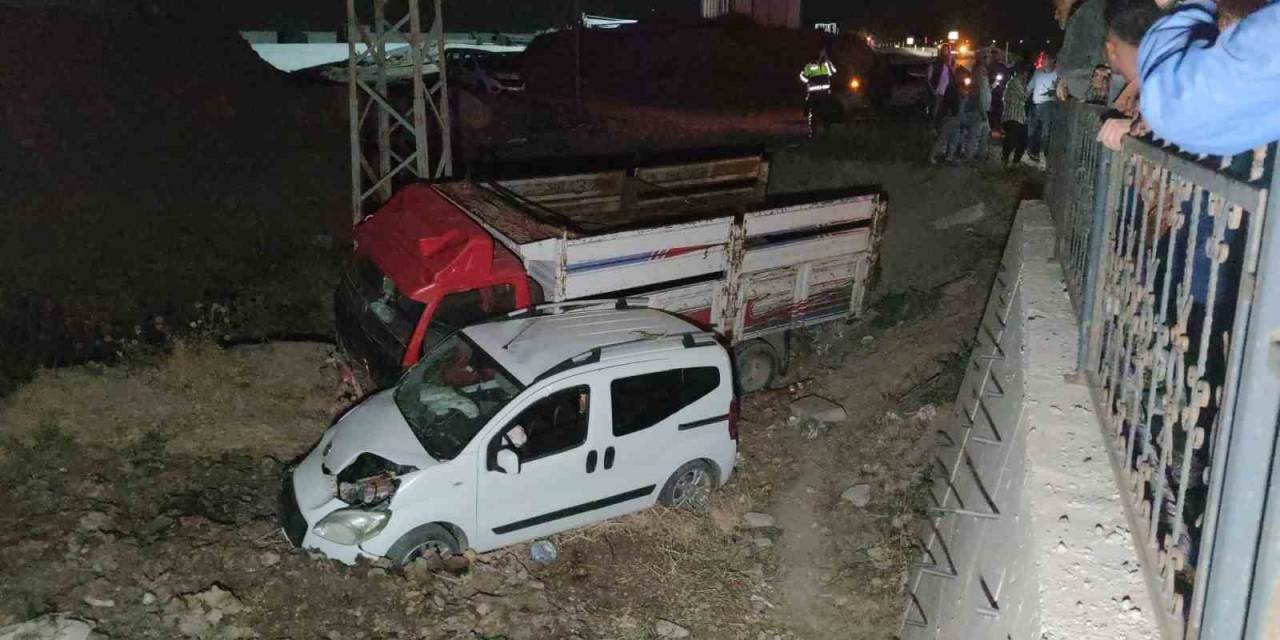 Van’da Trafik Kazası: 6 Yaralı
