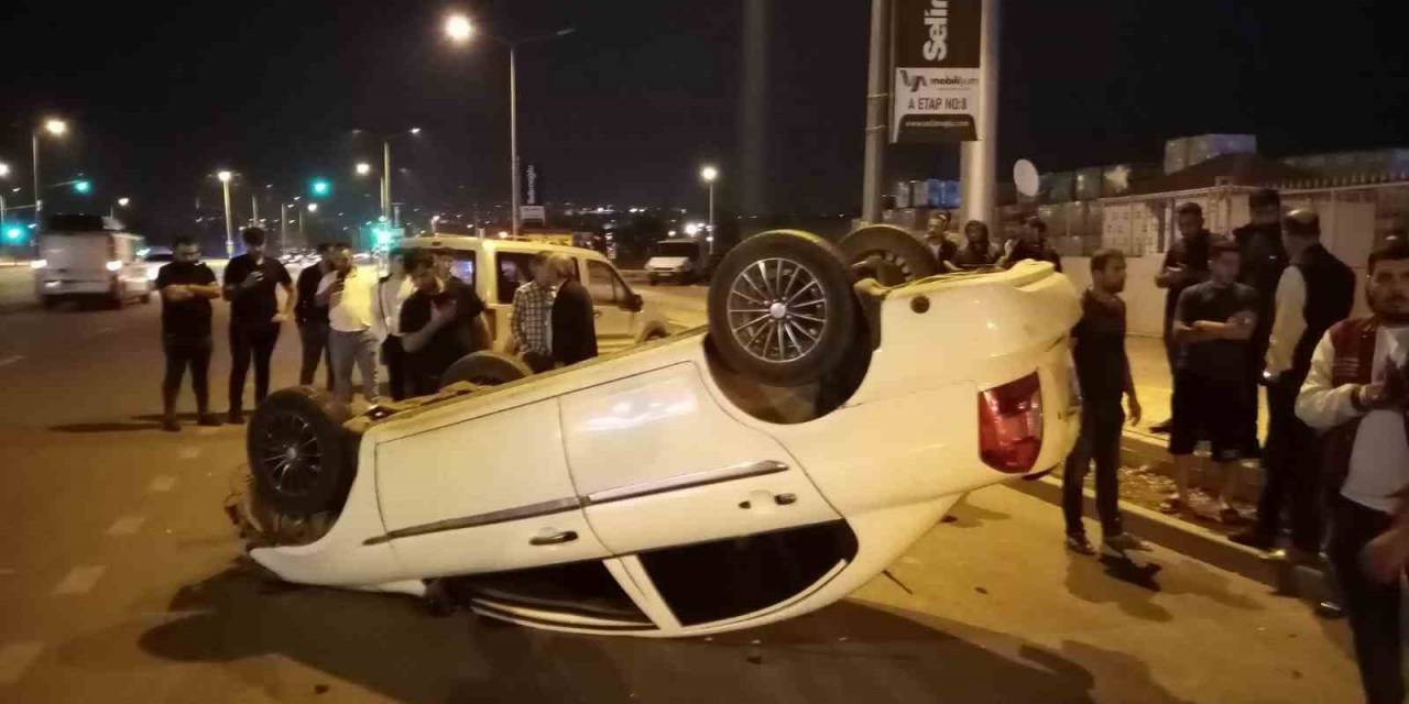 Sürücünün Kontrolünden Çıkan Otomobil Takla Attı