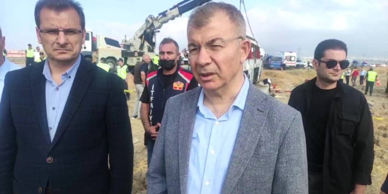 Amasya Valisi Doruk’tan Feci Otobüs Kazası Sonrası Açıklama: "Herhangi Bir Fren İzi Yok, 33 Yaralının Tedavisi Sürüyor"