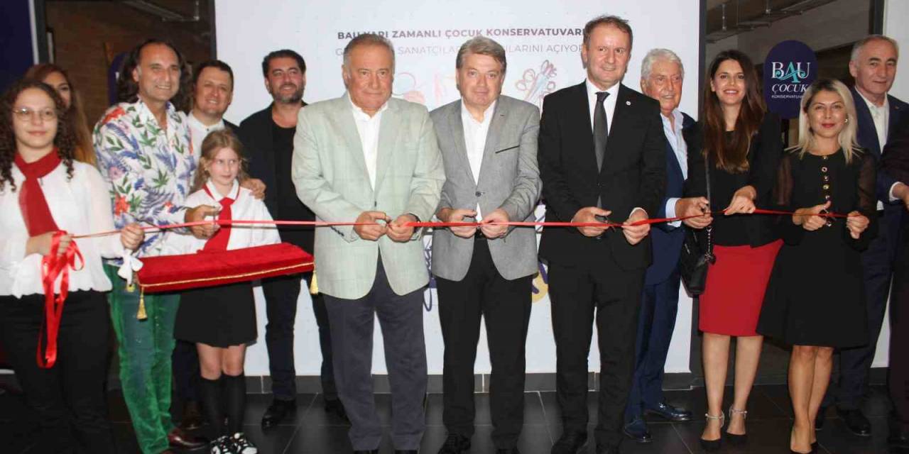 Geleceğin Yeteneklerine Ünlü Sanatçılardan Dev Destek