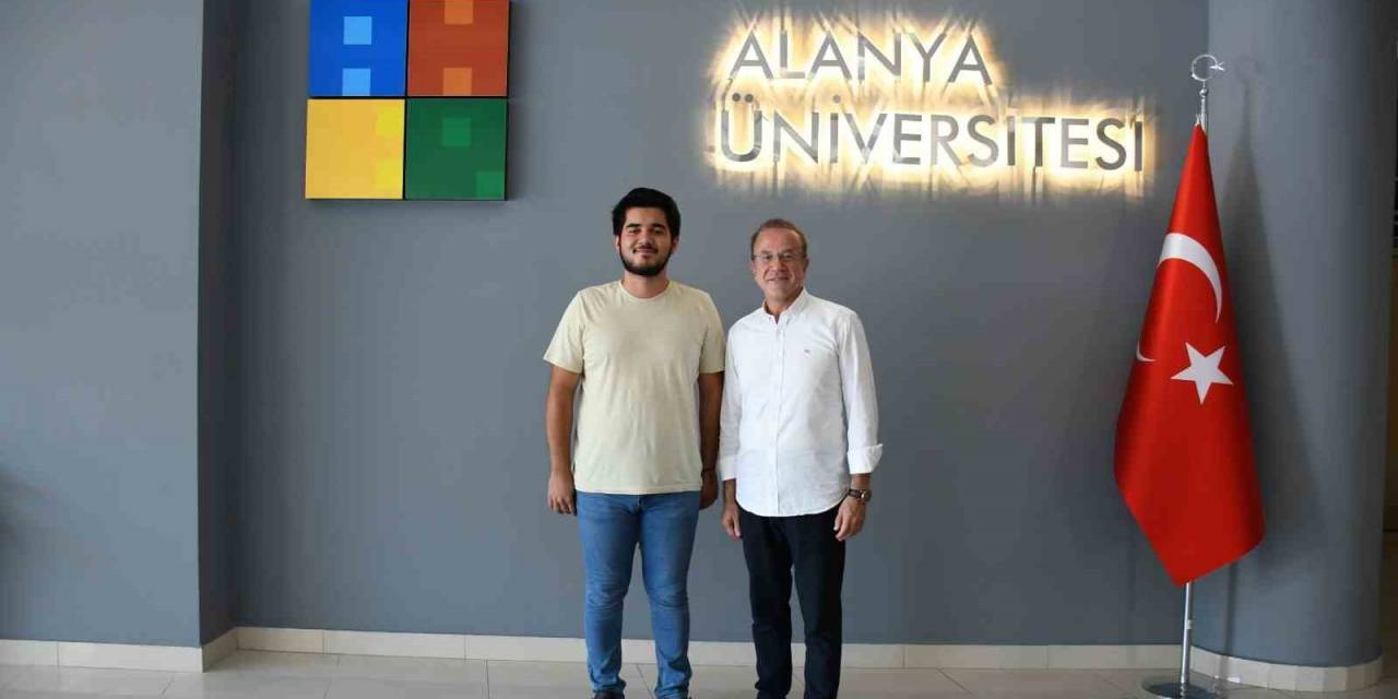 Alanya Üniversitesi Aşçılık Programı Öğrencisi Tübitak Programına Kabul Edildi