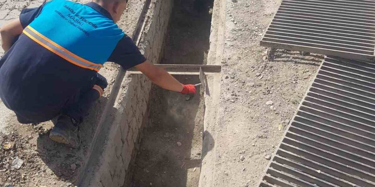 Maski’den Yağmur Suyu Izgaralarında Temizlik