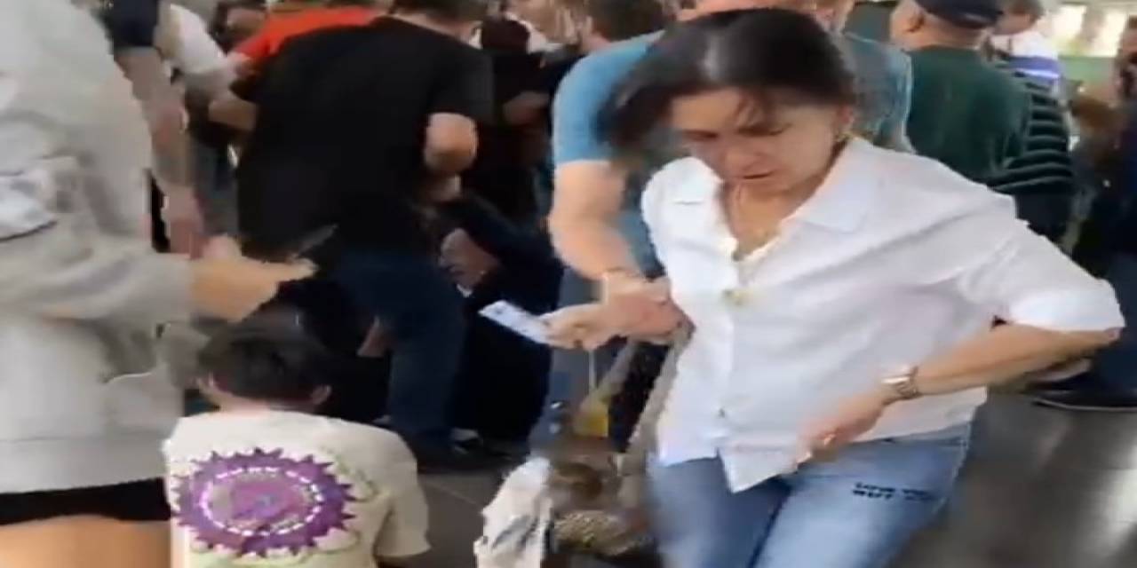 İzban’da Yürüyen Merdivende 7 Kişi Yaralandı