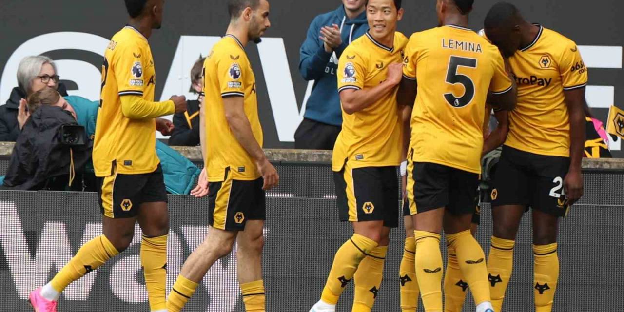 Wolverhampton, Manchester City’nin Galibiyet Serisine Son Verdi