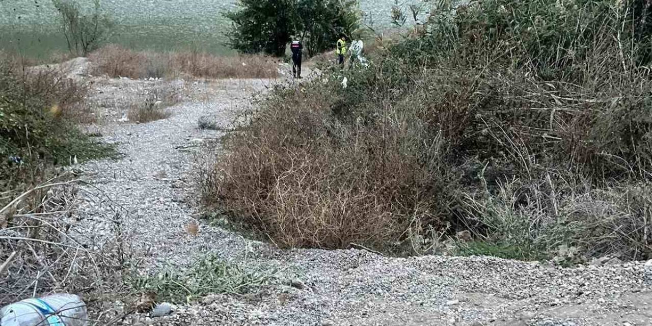 Osmaneli’de 3 Gündür Kayıp Şahsın Cansız Bedeni Nehirde Bulundu