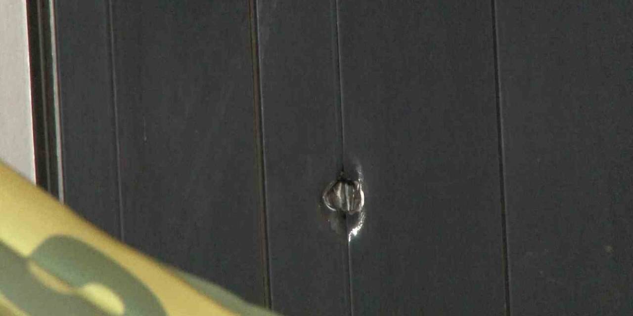 Maltepe’de Bir Kafeye Silahlı Saldırı Kameralara Yansıdı