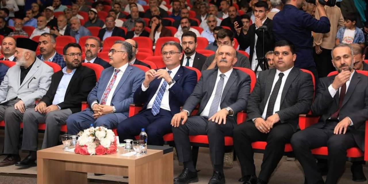 Van’da 270 Hafız İçin İcazet Töreni Yapıldı