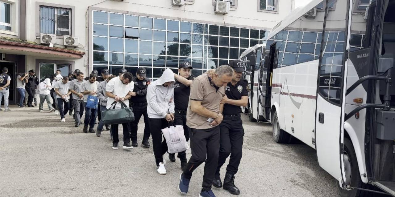 "Forex Yatırımı" Vaadiyle Dolandırıcılık Yapan Şebekeye Yönelik Soruşturma: 14 Kişi Tutuklandı