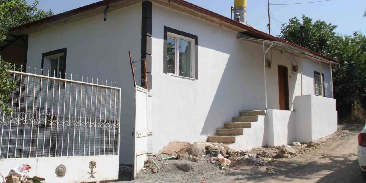 Deprem Korkusu 110 Yıllık Harabe Evi Restore Ettirdi